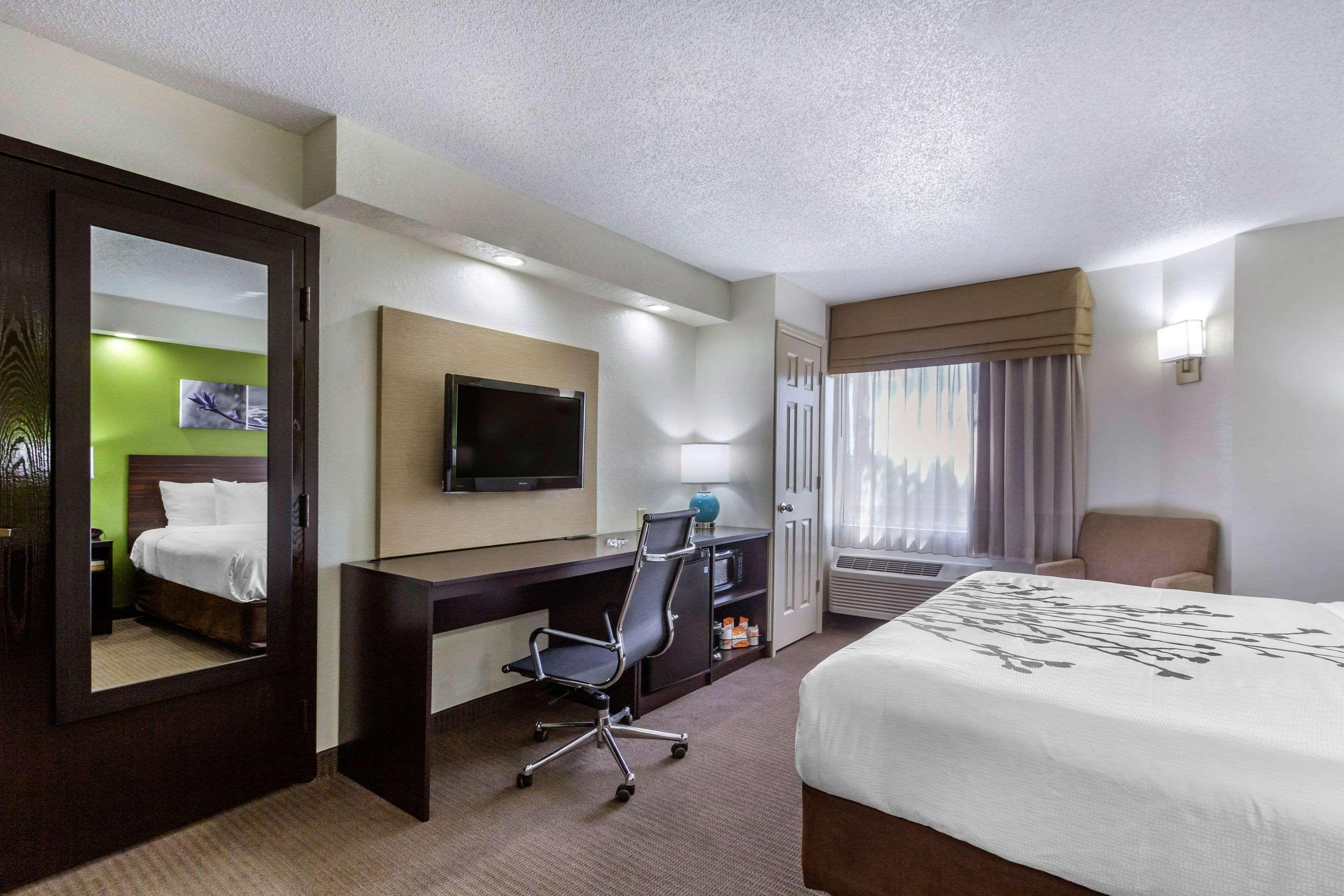 Sleep Inn Near Busch Gardens - Usf Temple Terrace Екстериор снимка