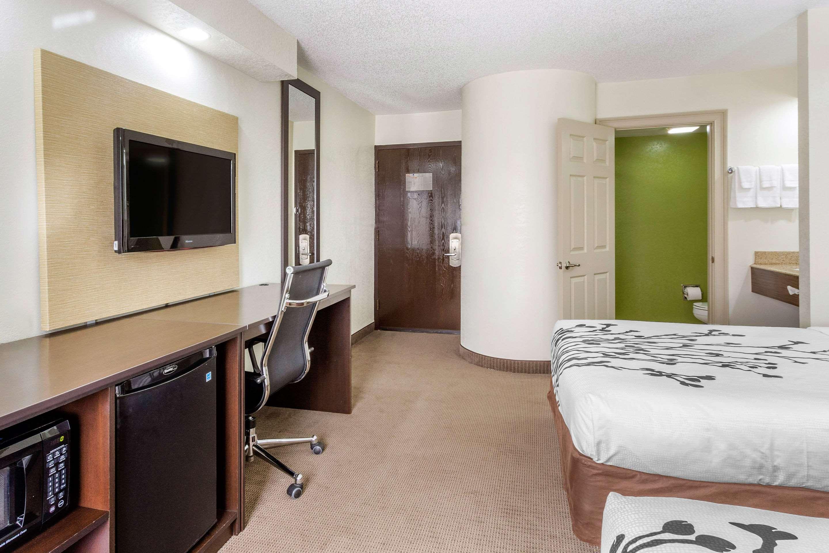Sleep Inn Near Busch Gardens - Usf Temple Terrace Екстериор снимка